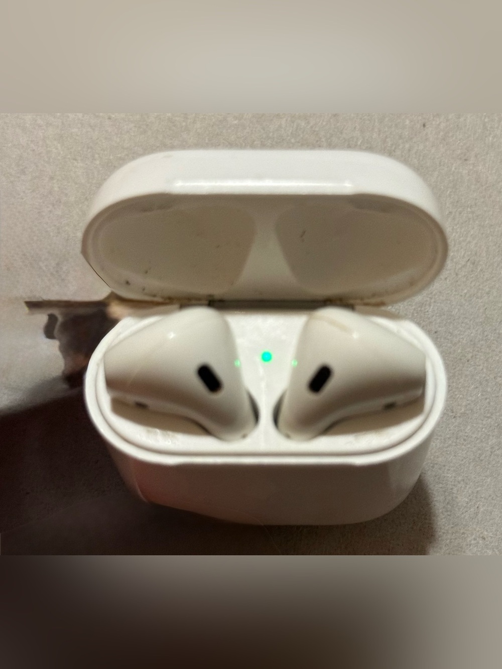 Apple AirPods 2nd Gen Wireless Bluetooth In-Ear Earbuds w/ Charging Case, White